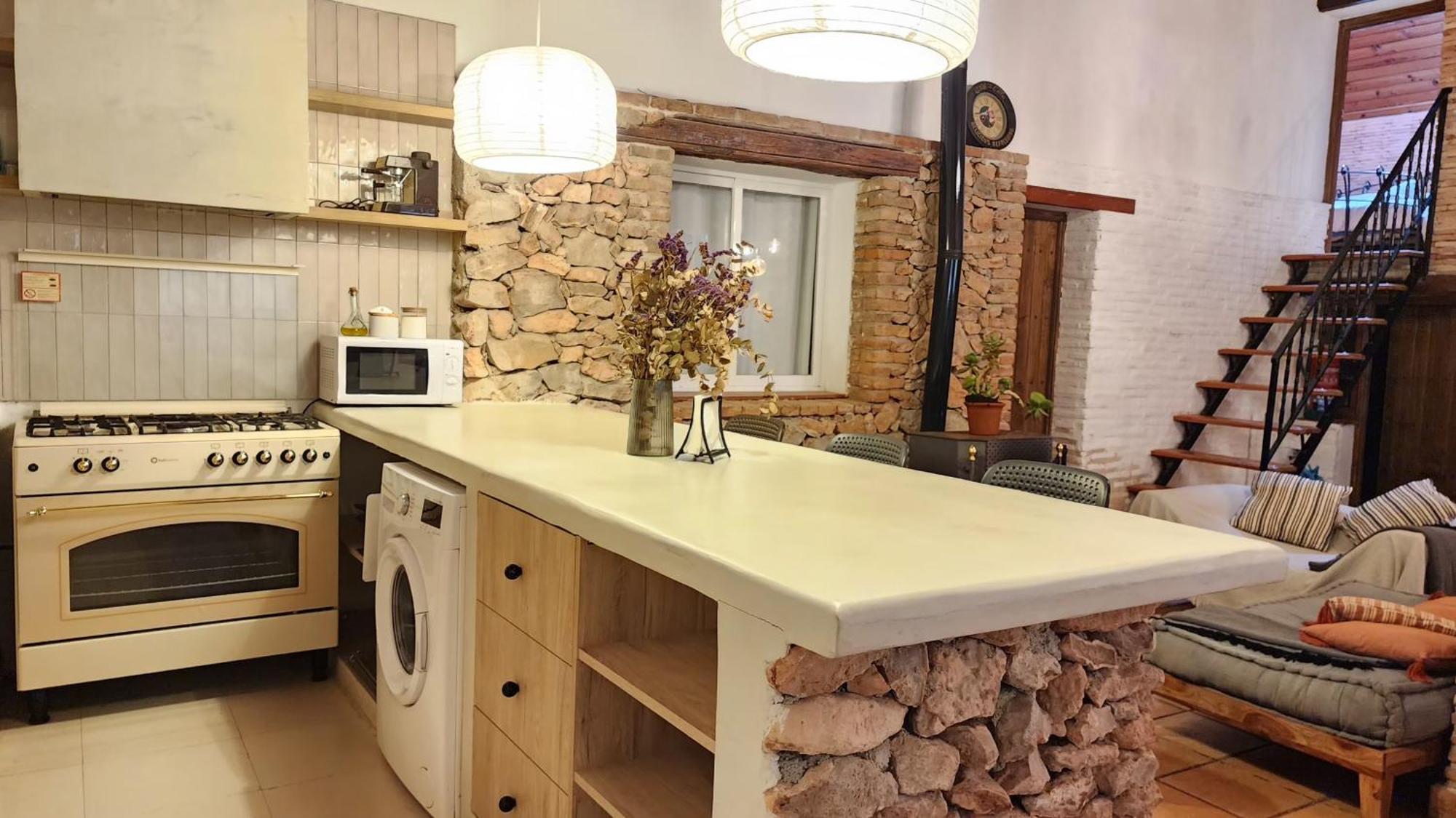 Bakit House - Casa Rural Con Piscina Águilas Eksteriør bilde